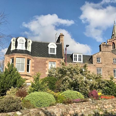 Leven House Bed And Breakfast Crieff Dış mekan fotoğraf