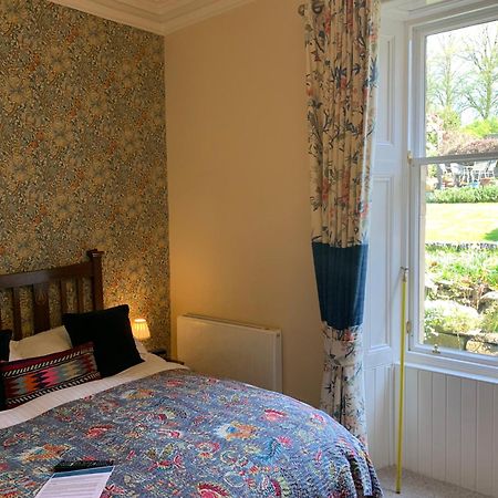 Leven House Bed And Breakfast Crieff Dış mekan fotoğraf