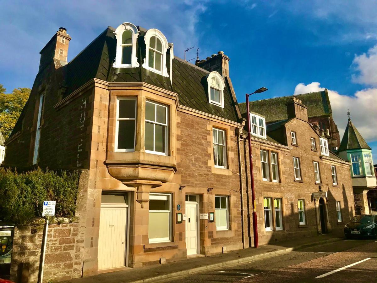 Leven House Bed And Breakfast Crieff Dış mekan fotoğraf