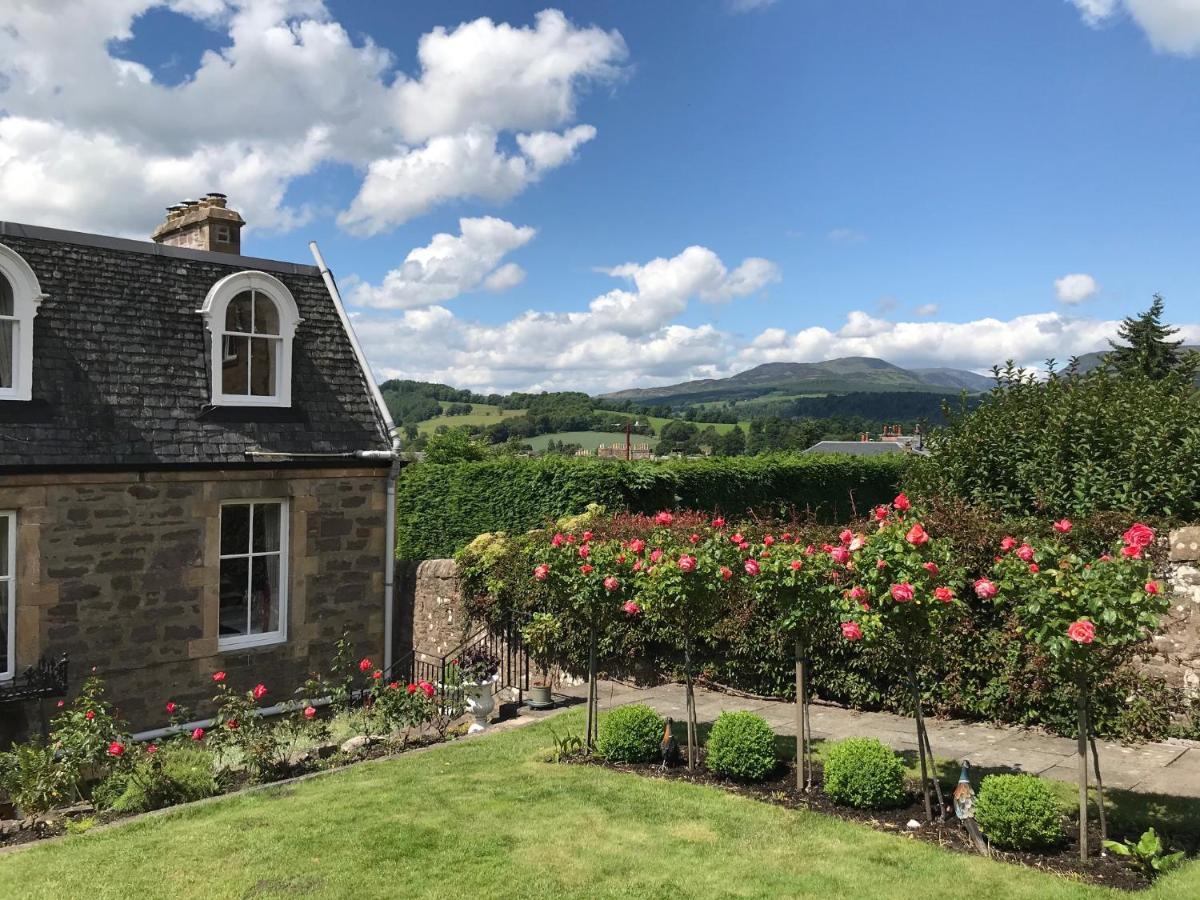 Leven House Bed And Breakfast Crieff Dış mekan fotoğraf