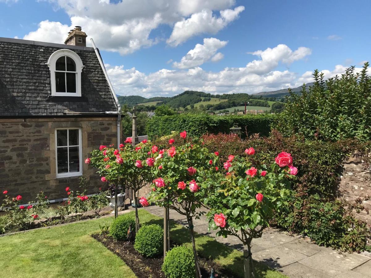 Leven House Bed And Breakfast Crieff Dış mekan fotoğraf