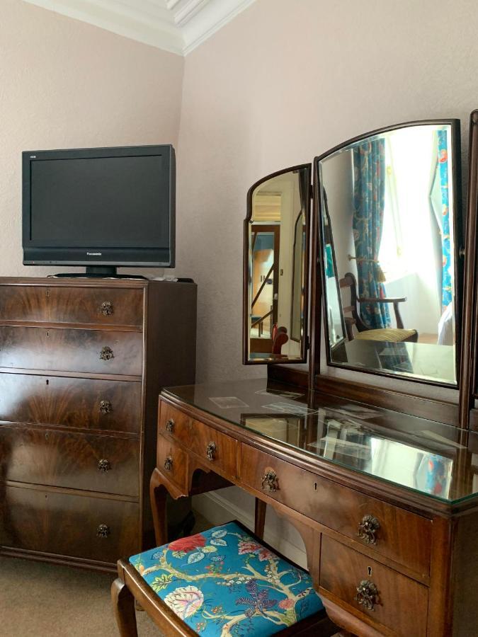Leven House Bed And Breakfast Crieff Dış mekan fotoğraf